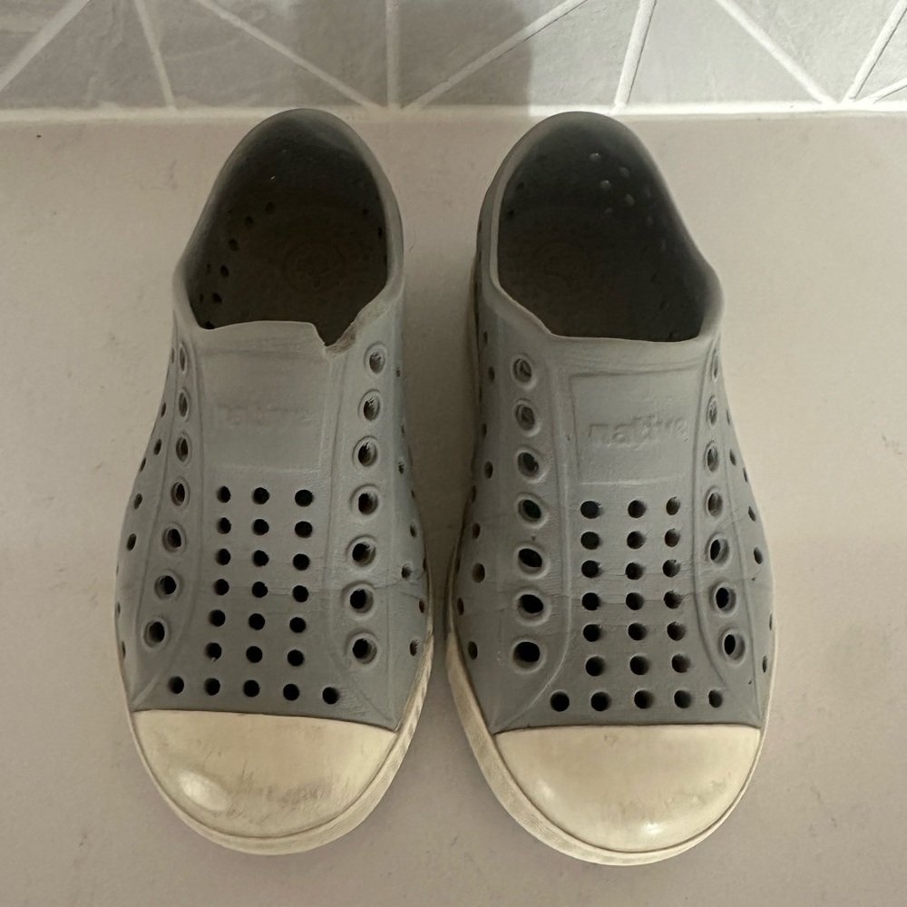 Gray Native Jefferson Kids Shoes